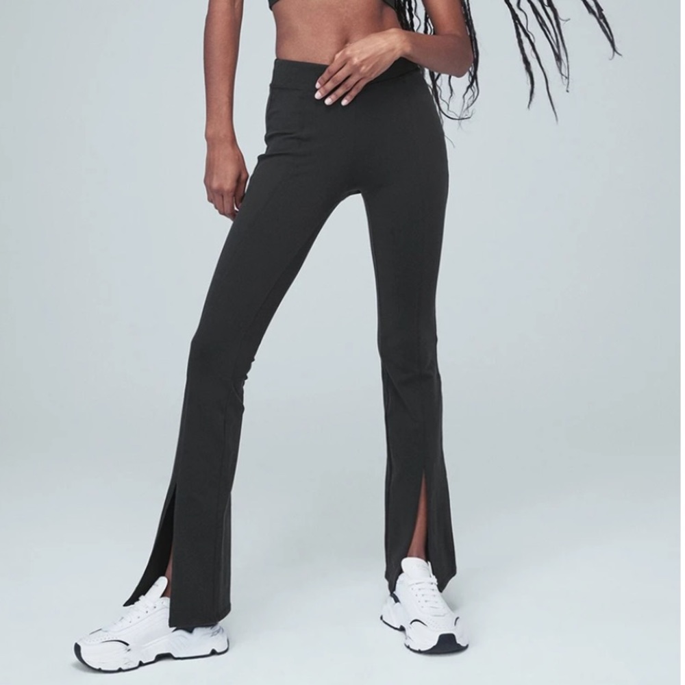 Alo Yoga 7/8 High Waist Flutter Legging